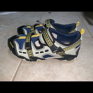 Geox  Sandals size 3